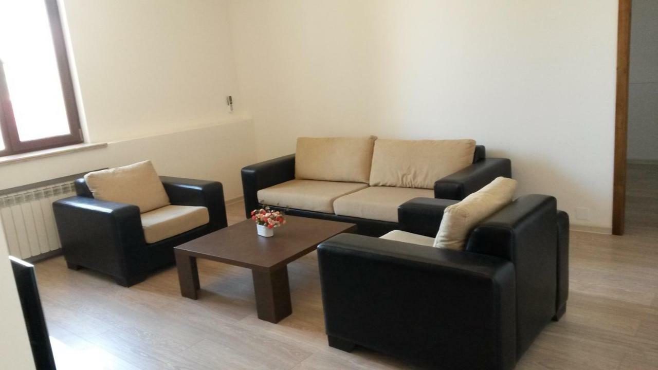 City View Apartment On Gorgiladze 1 Batumi Exterior foto